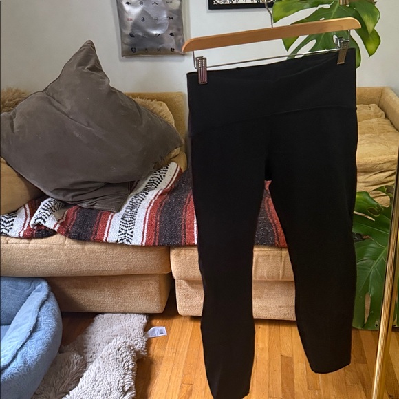 Black 25 inch lululemon leggings - sheer detailing - Picture 1 of 7